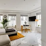 Regents Street\'S Superb Studios!