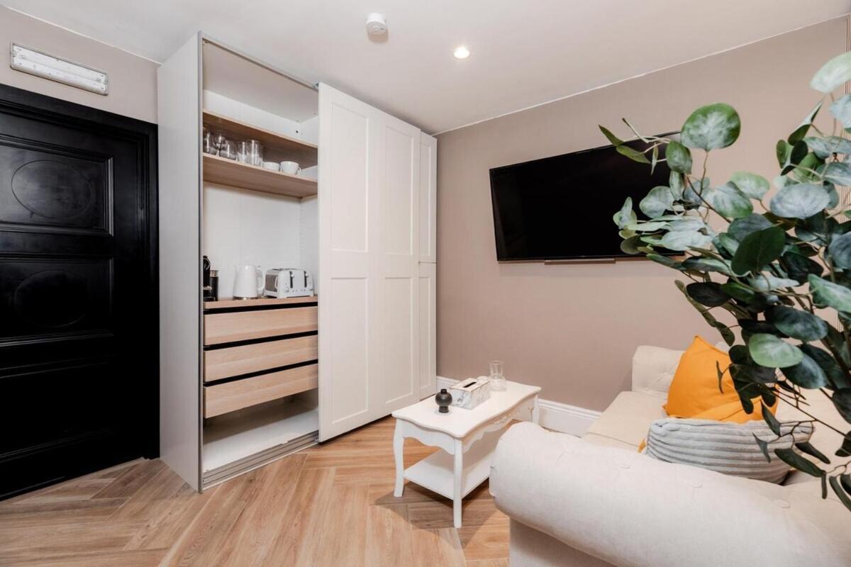 Apartamento Regents Street's Superb Studios!