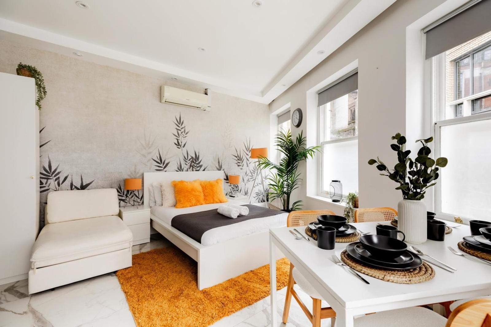 Regents Street's Superb Studios! Londres